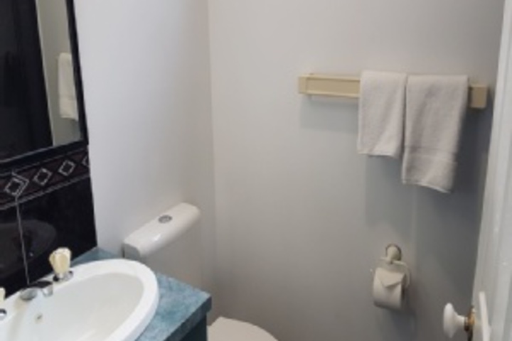 Room 177 of 876