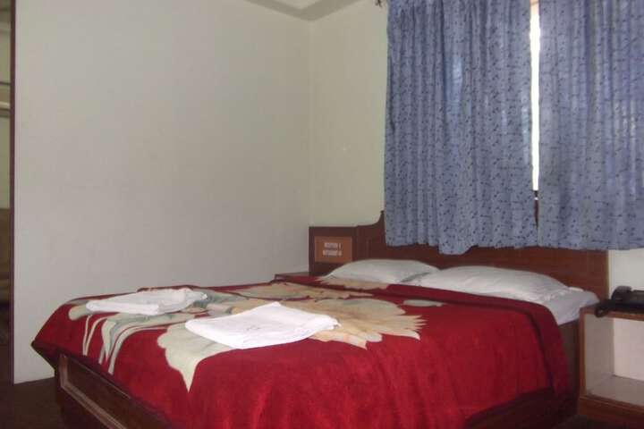 Room 10 of 23