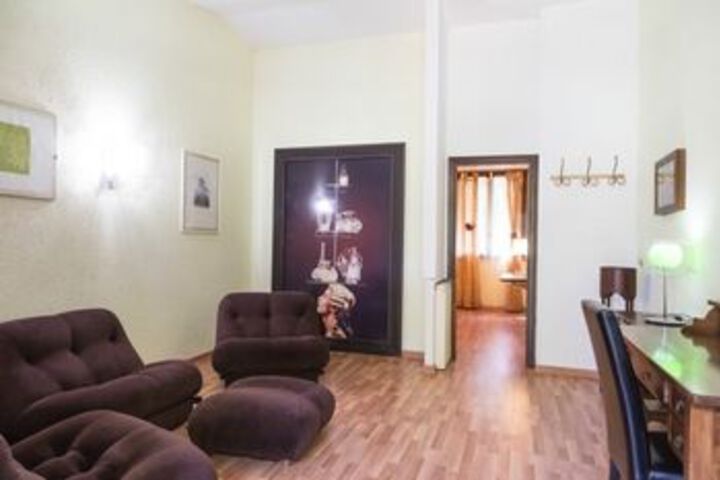 Room 20 of 38