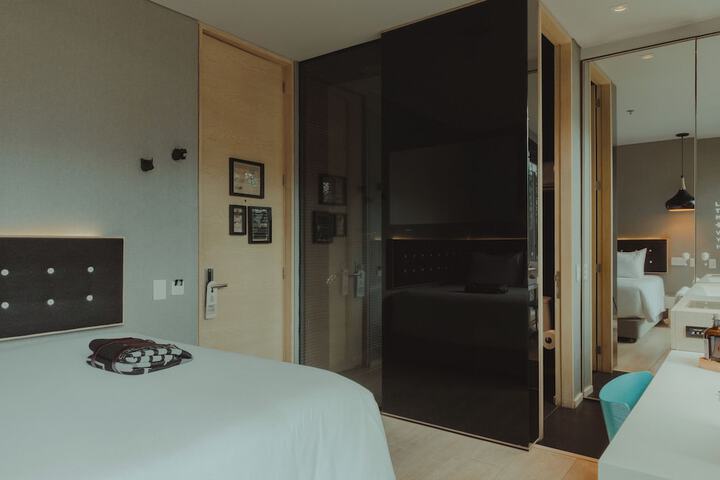 Room 7 of 58