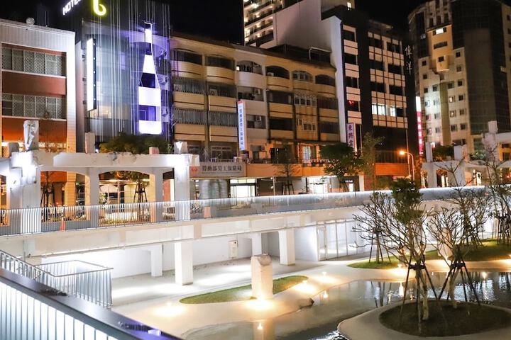 Hotel 117 of 129