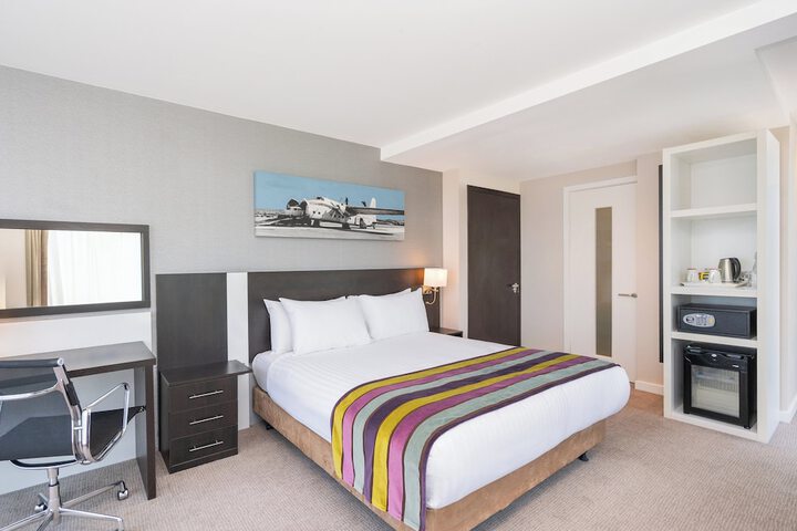 Room 14 of 177