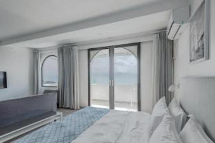 Room 21 of 23