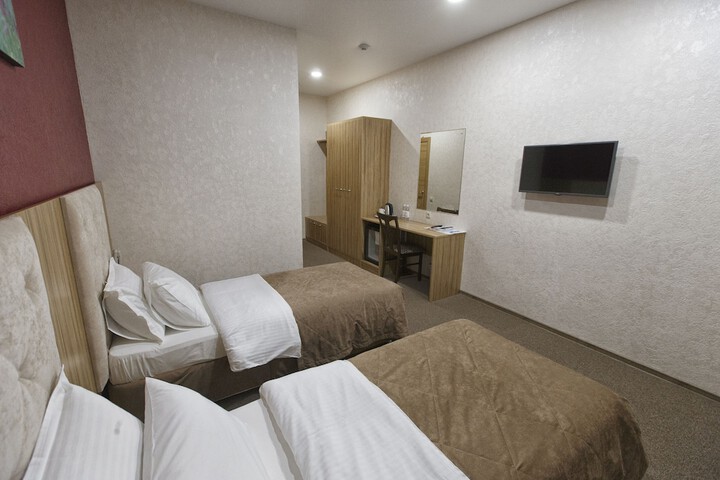 Room 18 of 78