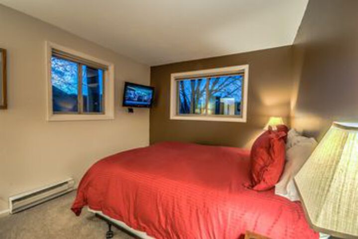Room 41 of 168
