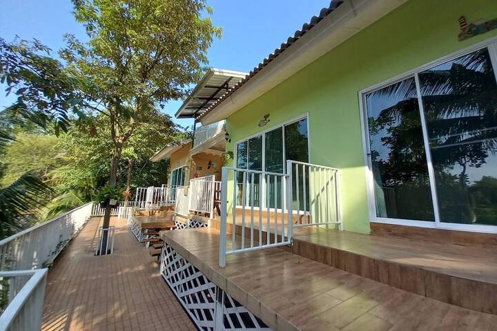Terrace/Patio 40 of 95