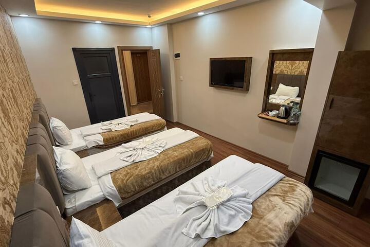 Room 19 of 31