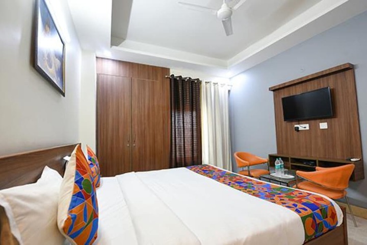 Room 16 of 29