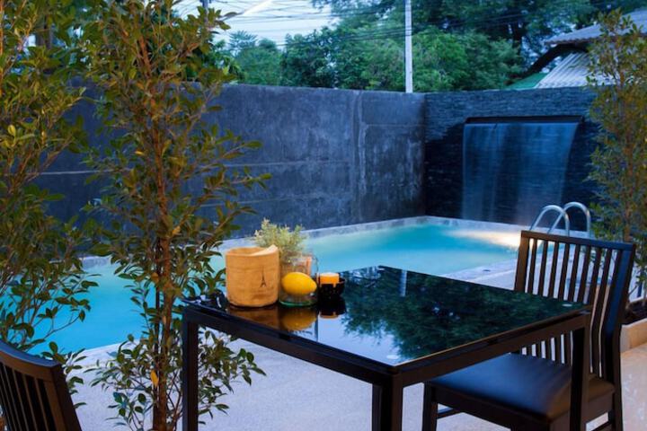 Pool 50 of 83