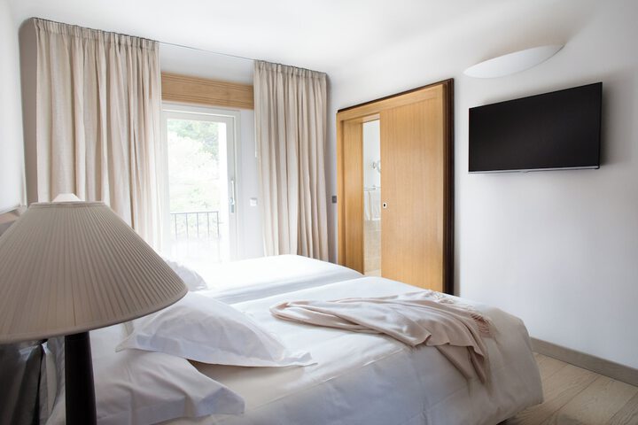 Room 45 of 130
