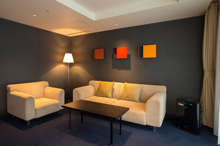 Room 22 of 120