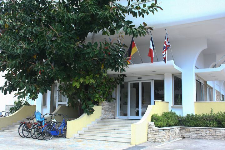 Hotel 58 of 62