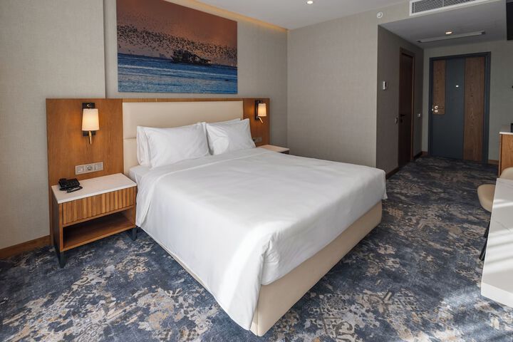Room 9 of 29