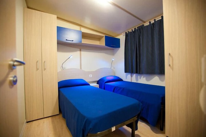 Room 13 of 47