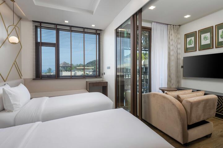 Room 48 of 151