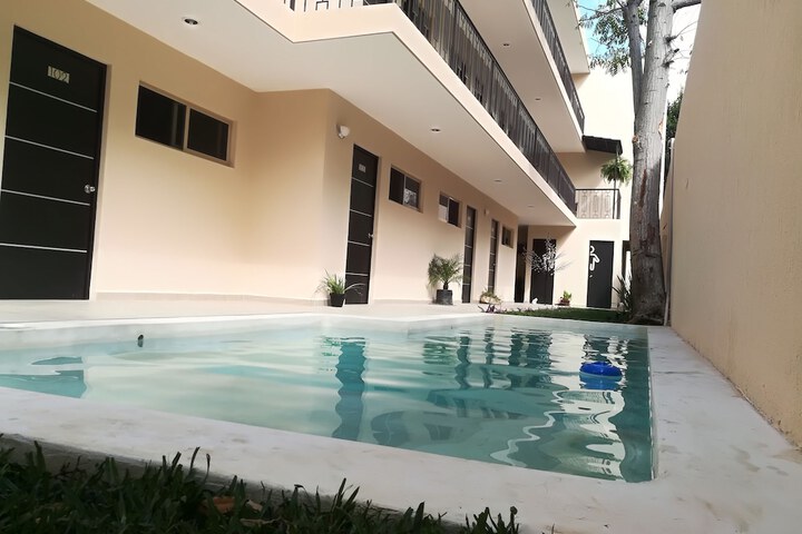 Pool 25 of 43