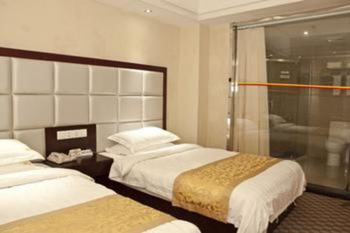 Room 48 of 83