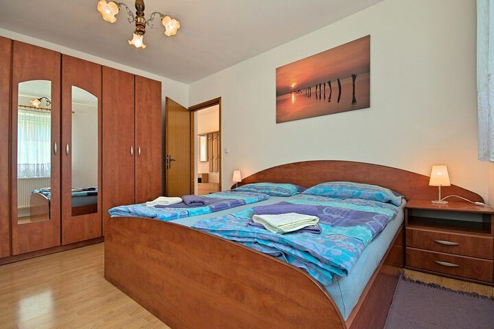 Room 40 of 46