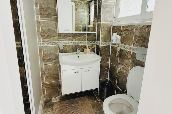 Bath Interior