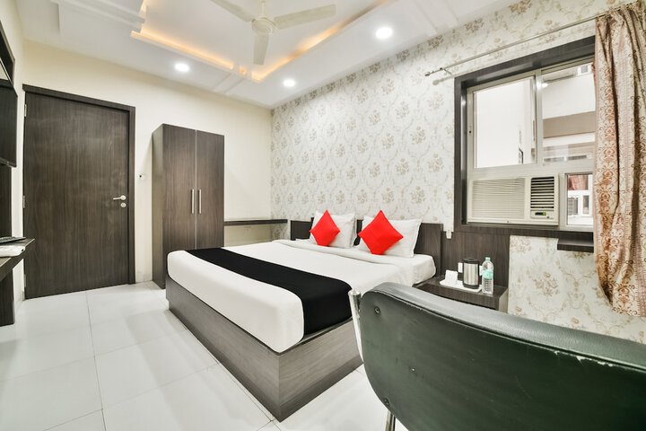 Room 26 of 54