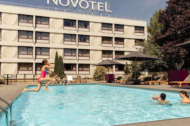 Hotel 37 of 39