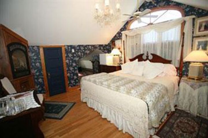 Room 41 of 94