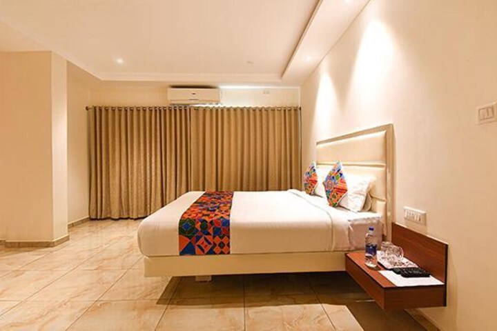 Room 16 of 41