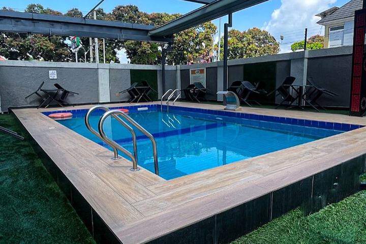 Pool 36 of 51