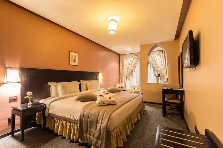 Room 15 of 70