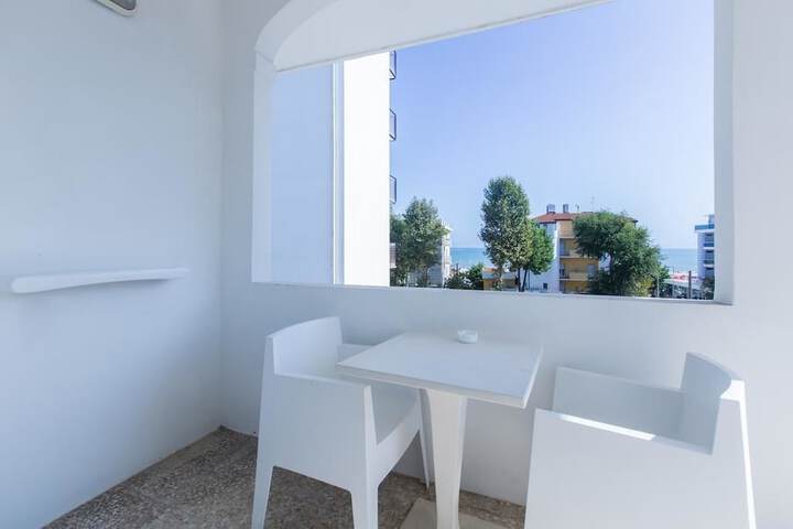 Terrace/Patio 14 of 37