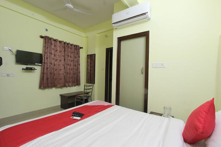 Room 7 of 24