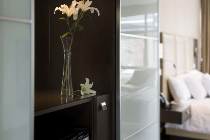 Room 21 of 61