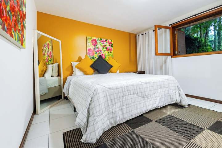 Room 27 of 314
