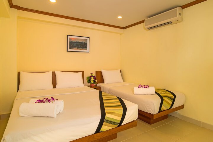 Room 14 of 73