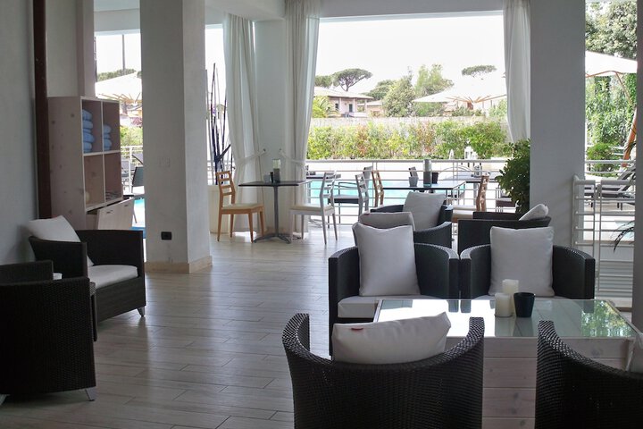 Terrace/Patio 28 of 31