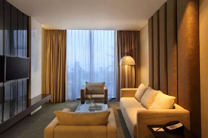 Room 14 of 31