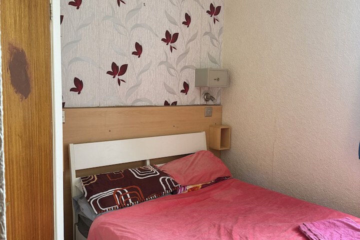 Room 7 of 43