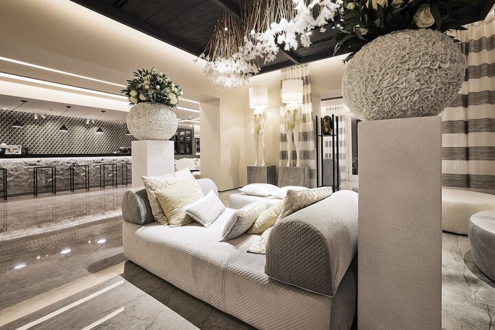 Hotel Interior 2 of 168