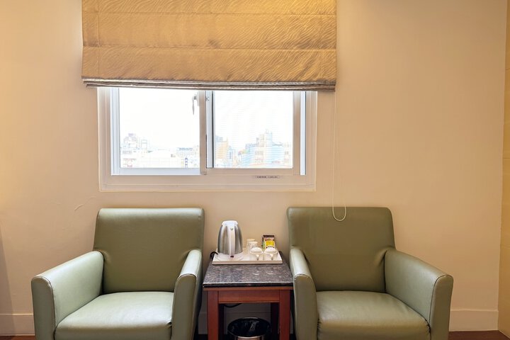 Room 68 of 160