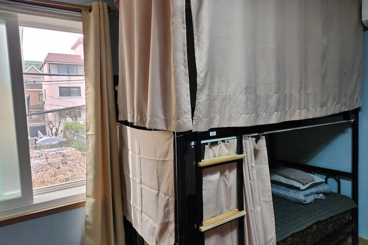Room 25 of 45