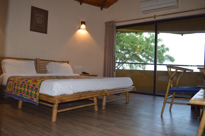 Room 15 of 55
