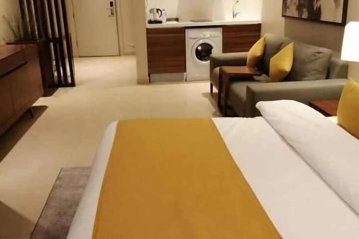 Room 18 of 57