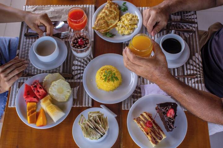 Breakfast/Coffee Service 110 of 116