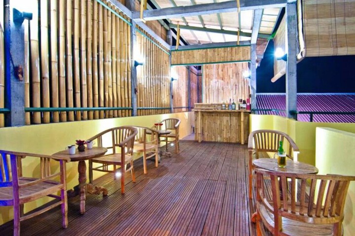 Dining Photos