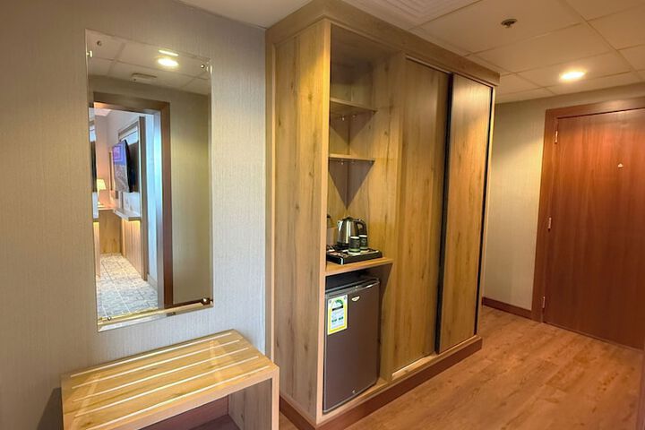 Hotel 55 of 58