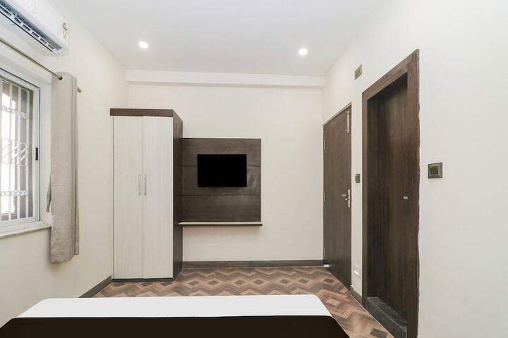 Room 16 of 27