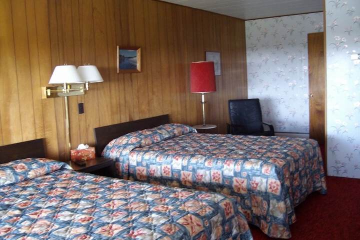 Room 4 of 31