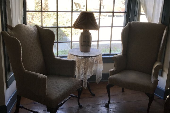 Room 9 of 63
