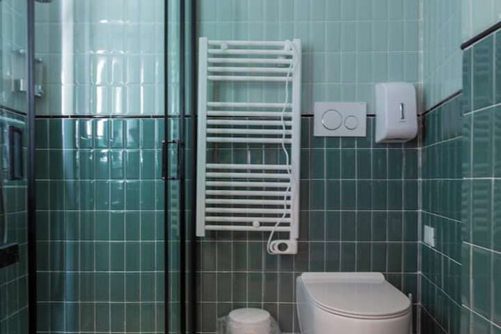 Room 30 of 96