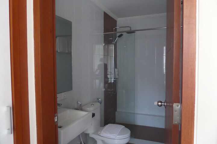 Clean Restrooms